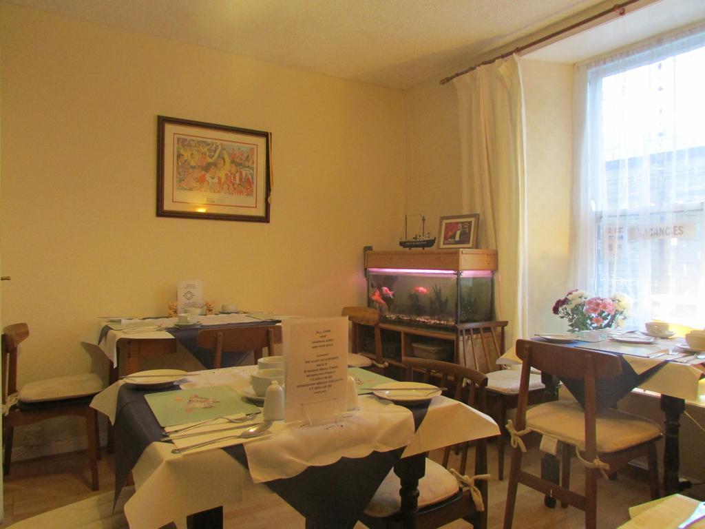 The White Hart Hotel Hayle Extérieur photo